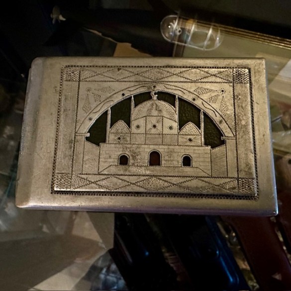 WW2 Italian POW Tin 1